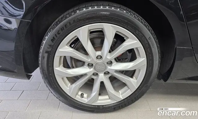 Audi A6 2018 2.0 автомат (гидро), миниатюра 5