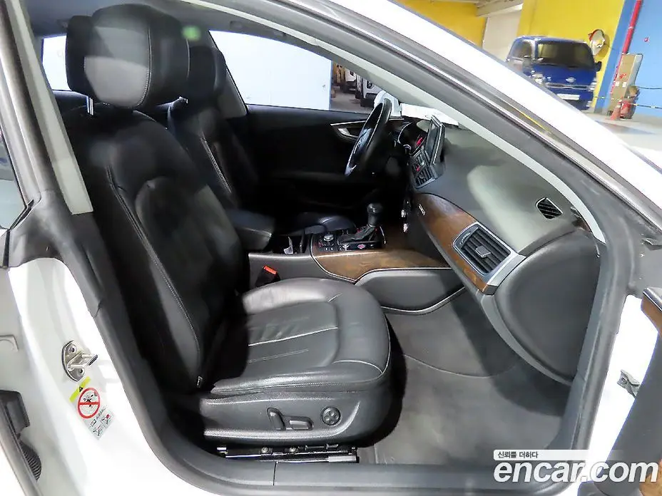 Audi A7 2013 3.0 автомат (гидро), фото 9 Audi A7 2013 3.0 автомат (гидро), фото 9