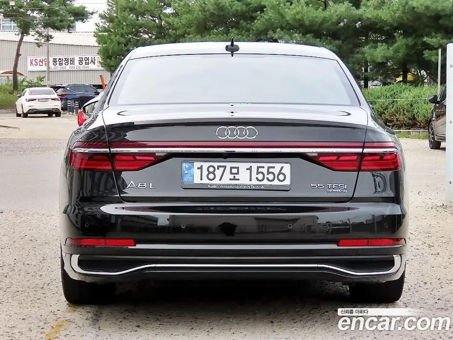 Audi A8 2022 3.0 автомат (гидро), фото 4