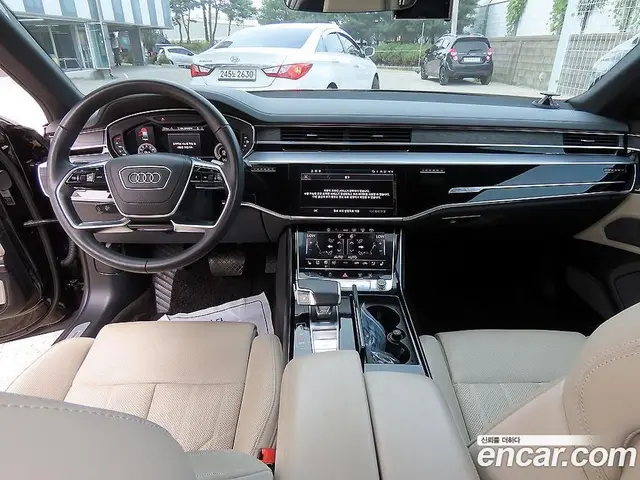 Audi A8 2022 3.0 автомат (гидро), миниатюра 7