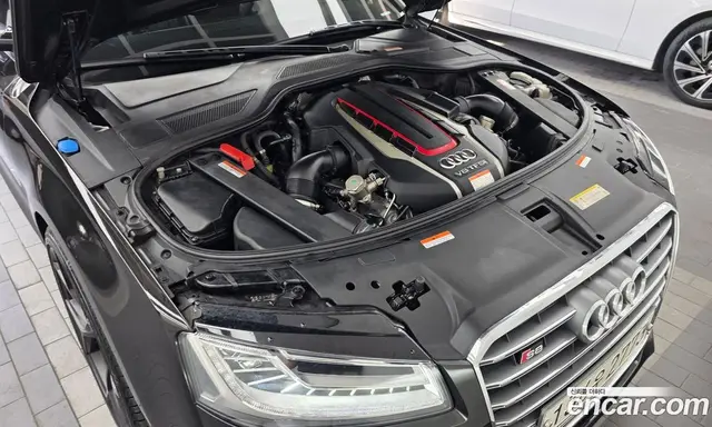 Audi S8 2015 4.0 автомат (гидро), миниатюра 6