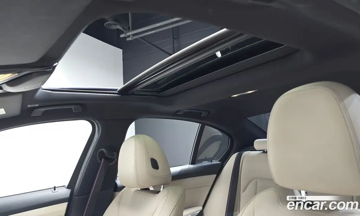 BMW 3 серия 2020 3.0 автомат (гидро), фото 16 BMW 3 серия 2020 3.0 автомат (гидро), фото 16