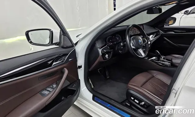 BMW 5 серия 2021 2.0 автомат (гидро), миниатюра 10 BMW 5 серия 2021 2.0 автомат (гидро), миниатюра 10