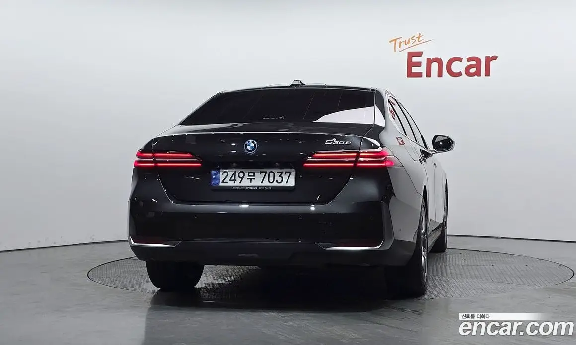 BMW 5 серия 2024 2.0 автомат (гидро), фото 4 BMW 5 серия 2024 2.0 автомат (гидро), фото 4
