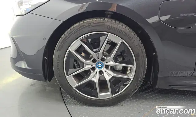 BMW 5 серия 2024 2.0 автомат (гидро), миниатюра 5 BMW 5 серия 2024 2.0 автомат (гидро), миниатюра 5