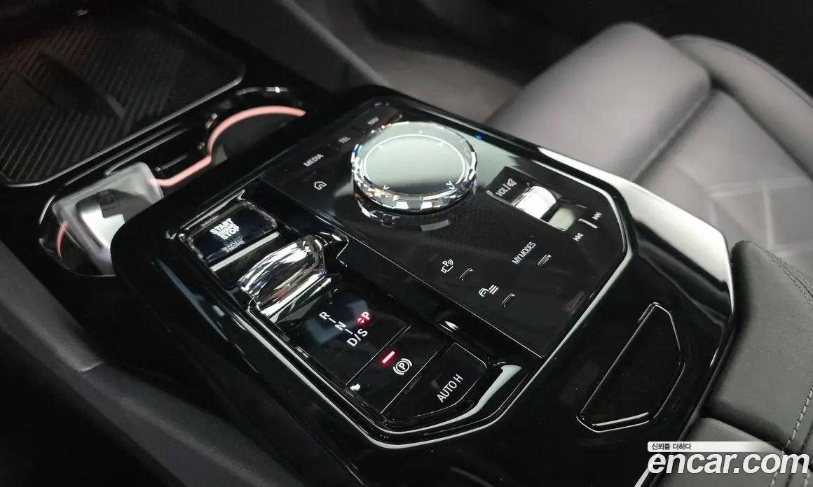 BMW 5 серия 2024 2.0 автомат (гидро), фото 9 BMW 5 серия 2024 2.0 автомат (гидро), фото 9