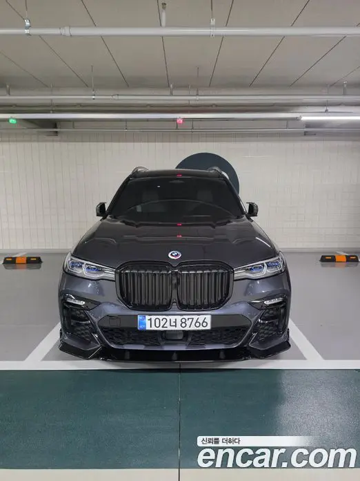 BMW X7 2021 4.4 автомат (гидро), фото 3 BMW X7 2021 4.4 автомат (гидро), фото 3