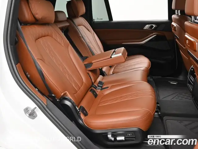 BMW X7 2024 3.0 автомат (гидро), миниатюра 12