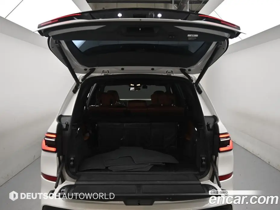 BMW X7 2024 3.0 автомат (гидро), фото 19 BMW X7 2024 3.0 автомат (гидро), фото 19