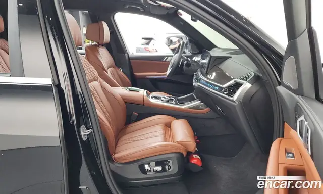 BMW X7 2025 3.0 автомат (гидро), миниатюра 11 BMW X7 2025 3.0 автомат (гидро), миниатюра 11