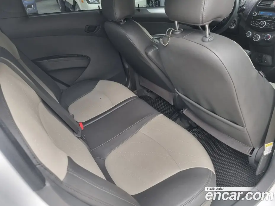 Chevrolet Spark 2013 1.0 автомат (гидро), фото 14 Chevrolet Spark 2013 1.0 автомат (гидро), фото 14