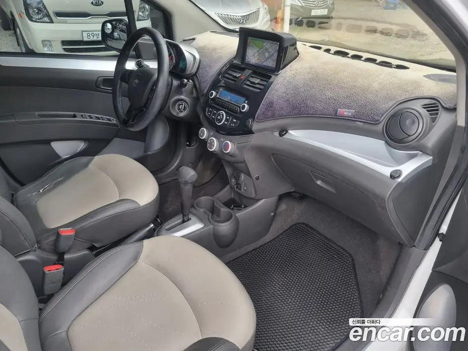 Chevrolet Spark 2013 1.0 автомат (гидро), фото 10 Chevrolet Spark 2013 1.0 автомат (гидро), фото 10