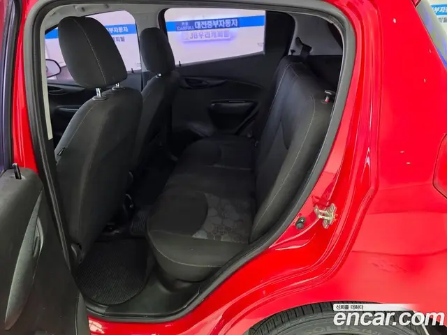 Chevrolet Spark 2015 1.0 автомат (гидро), миниатюра 7