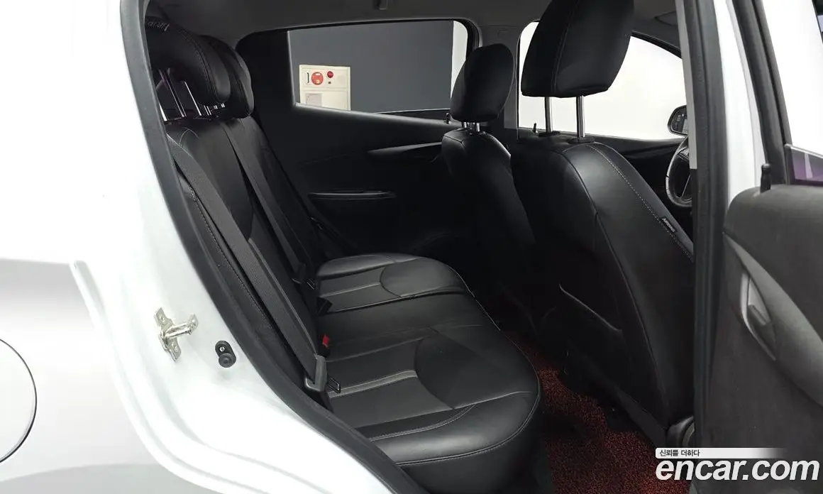 Chevrolet Spark 2019 1.0 автомат (гидро), фото 12 Chevrolet Spark 2019 1.0 автомат (гидро), фото 12