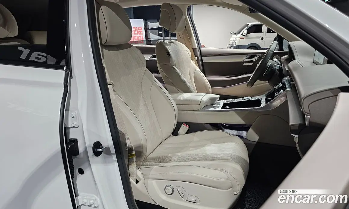 Genesis GV80 2023 2.5 автомат (гидро), фото 11 Genesis GV80 2023 2.5 автомат (гидро), фото 11