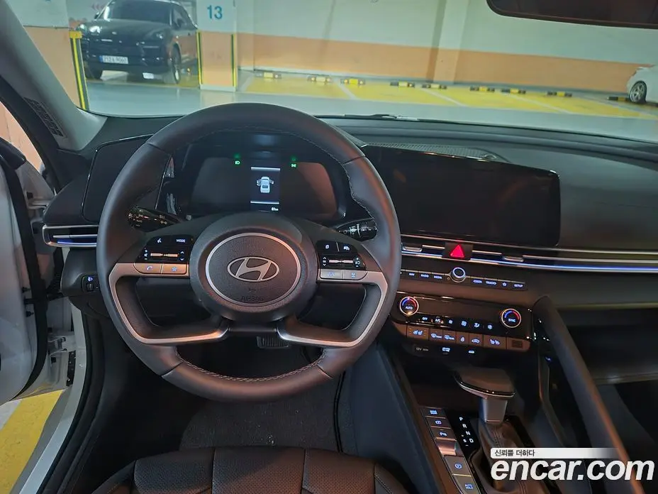 Hyundai Avante 2025 1.6 автомат (гидро), фото 11