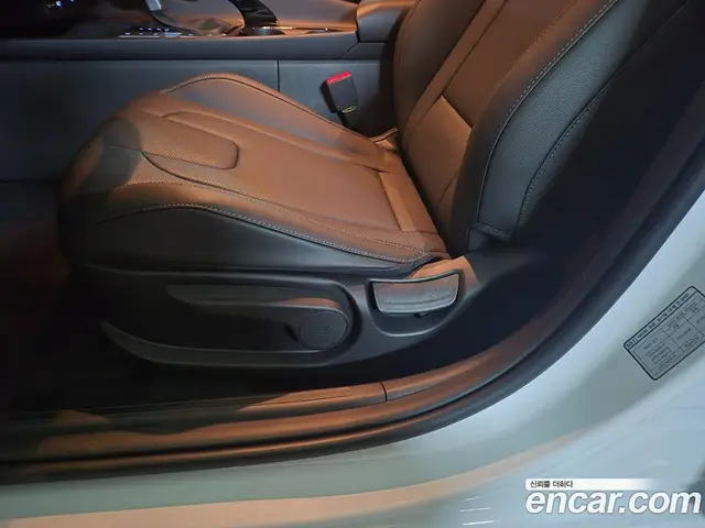 Hyundai Avante 2025 1.6 автомат (гидро), миниатюра 12