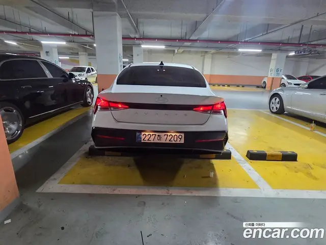 Hyundai Avante 2025 1.6 автомат (гидро), миниатюра 9