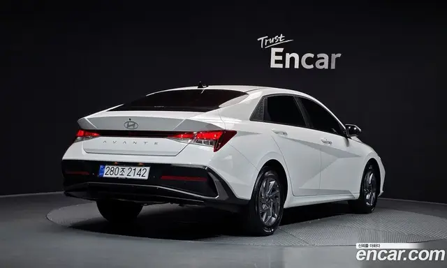 Hyundai Avante 2025 1.6 автомат (гидро), миниатюра 2