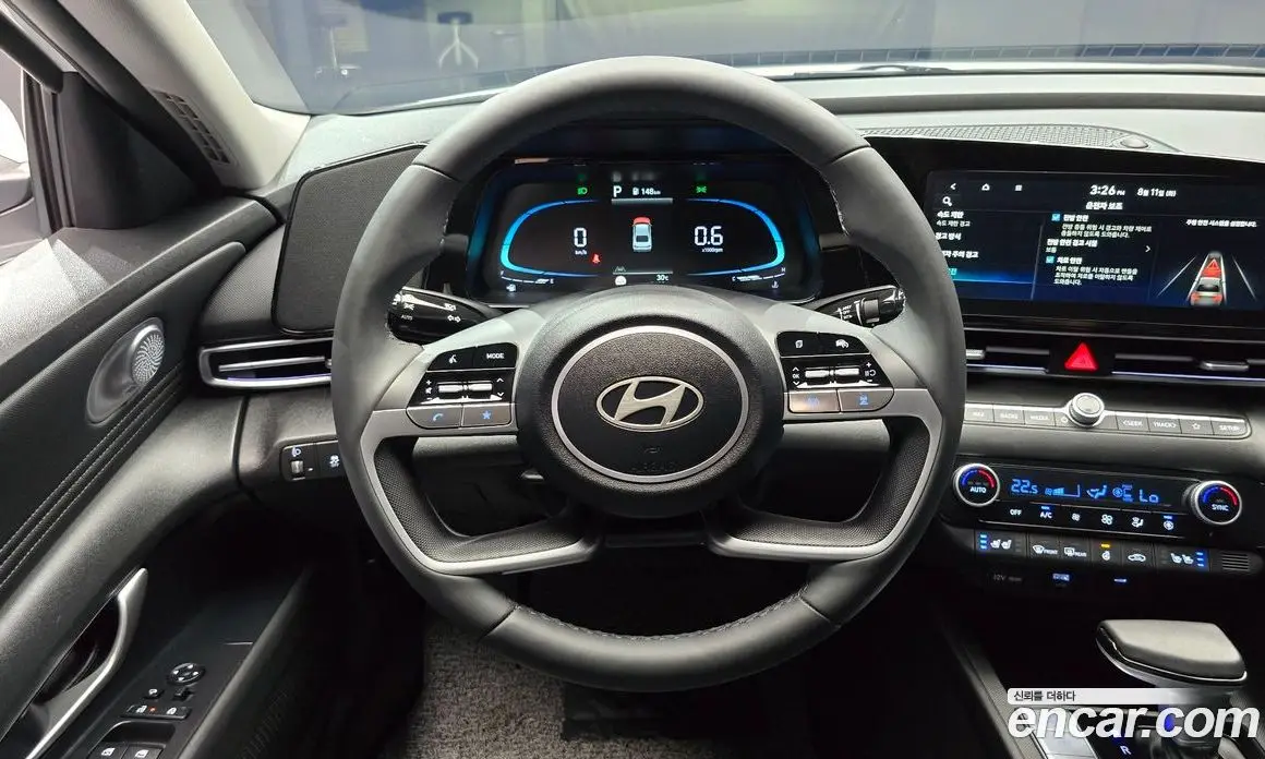 Hyundai Avante 2025 1.6 автомат (гидро), фото 13