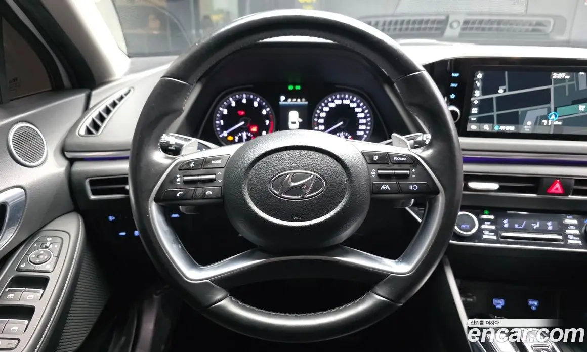 Hyundai Sonata 2022 2.0 автомат (гидро), фото 13