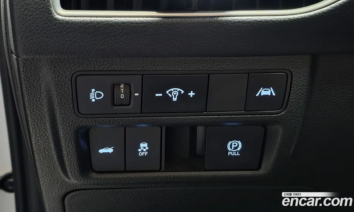 Hyundai Sonata 2022 2.0 автомат (гидро), фото 17