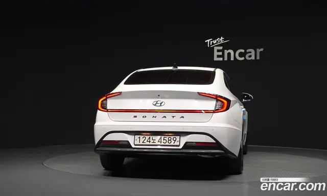 Hyundai Sonata 2022 2.0 автомат (гидро), миниатюра 4