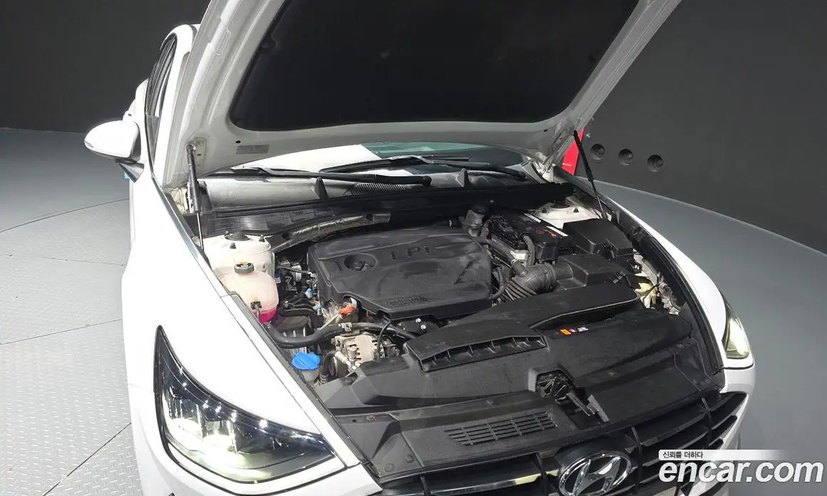 Hyundai Sonata 2022 2.0 автомат (гидро), фото 6