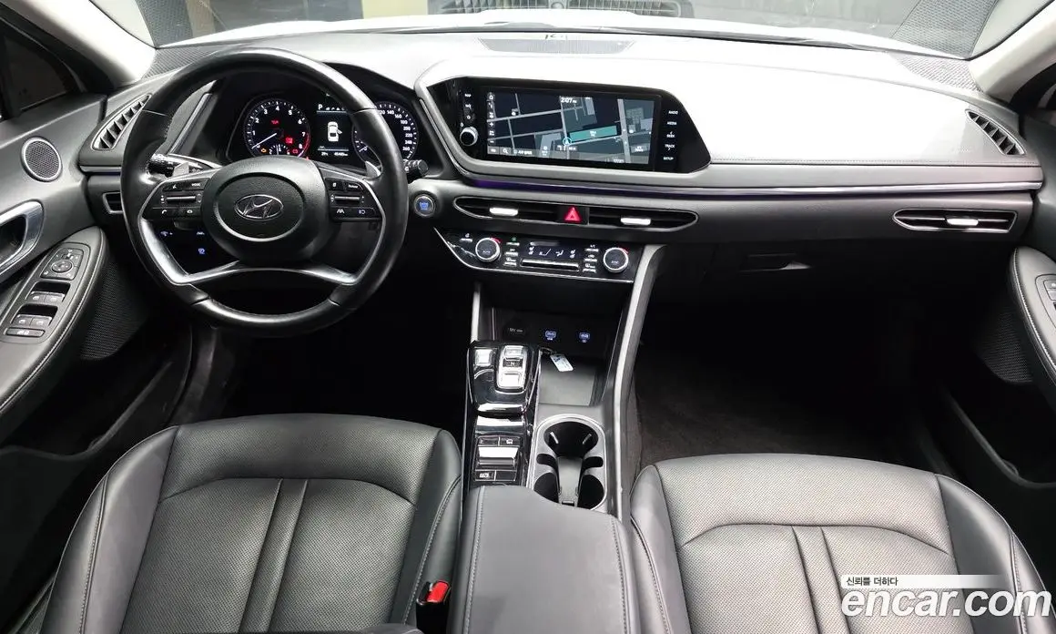 Hyundai Sonata 2022 2.0 автомат (гидро), фото 7