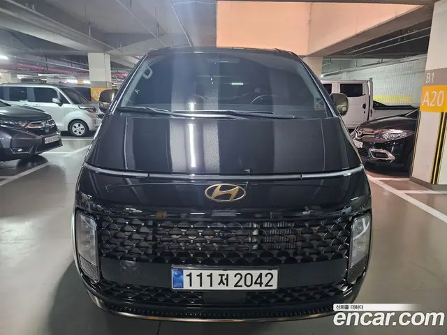 Hyundai Staria, 2025, 3 747 км
