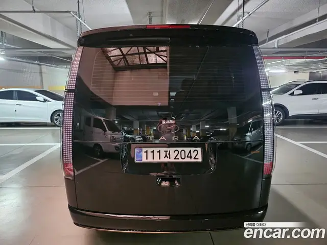 Hyundai Staria 2025 2.2 автомат (гидро), миниатюра 2