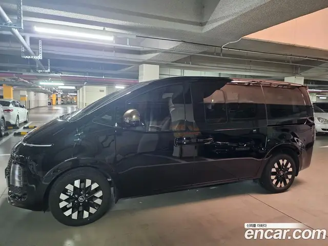 Hyundai Staria 2025 2.2 автомат (гидро), миниатюра 12