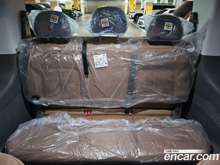 Hyundai Staria 2025 2.2 автомат (гидро), фото 5