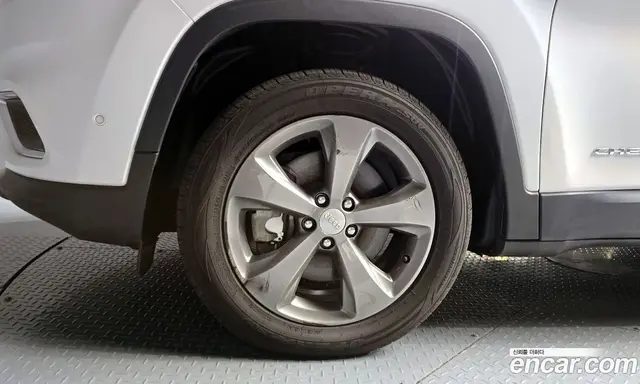 Jeep Cherokee 2021 2.4 автомат (гидро), миниатюра 5 Jeep Cherokee 2021 2.4 автомат (гидро), миниатюра 5