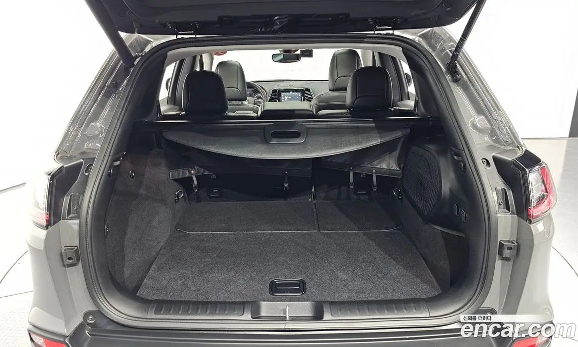 Jeep Cherokee 2021 2.4 автомат (гидро), фото 20 Jeep Cherokee 2021 2.4 автомат (гидро), фото 20
