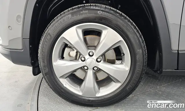Jeep Cherokee 2021 2.4 автомат (гидро), миниатюра 5 Jeep Cherokee 2021 2.4 автомат (гидро), миниатюра 5