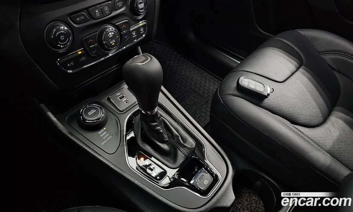 Jeep Cherokee 2021 2.4 автомат (гидро), фото 9 Jeep Cherokee 2021 2.4 автомат (гидро), фото 9
