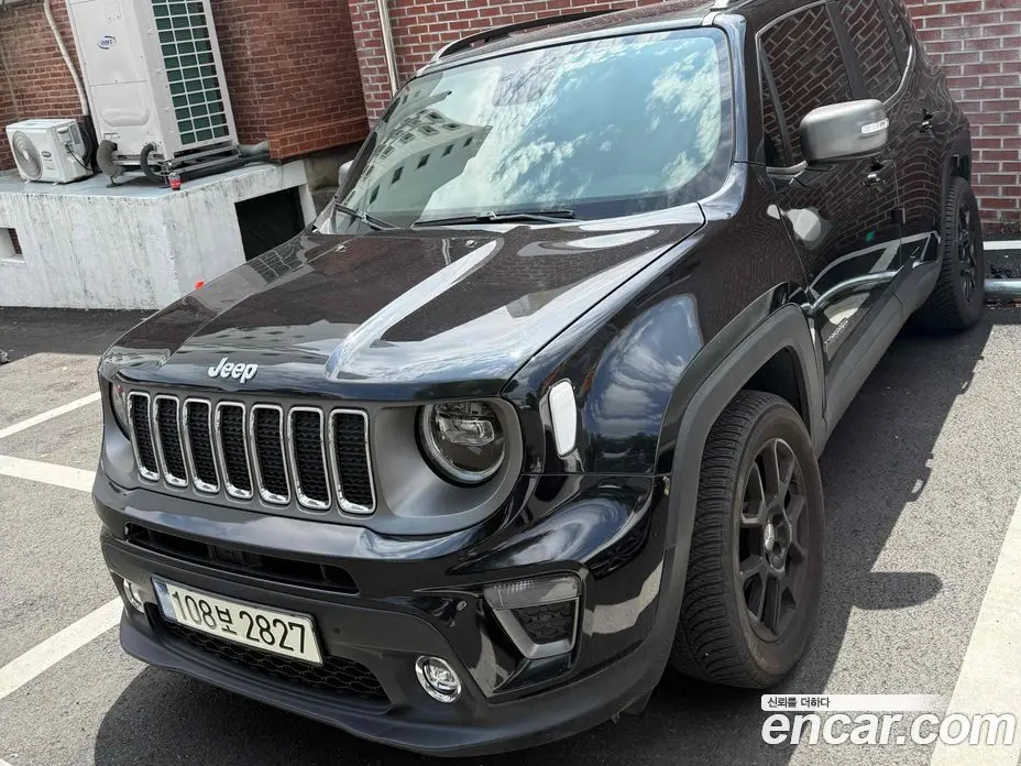 Jeep Renegade 2021 2.4 автомат (гидро), фото 2 Jeep Renegade 2021 2.4 автомат (гидро), фото 2