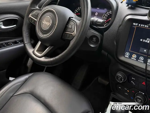 Jeep Renegade 2021 2.4 автомат (гидро), миниатюра 6 Jeep Renegade 2021 2.4 автомат (гидро), миниатюра 6