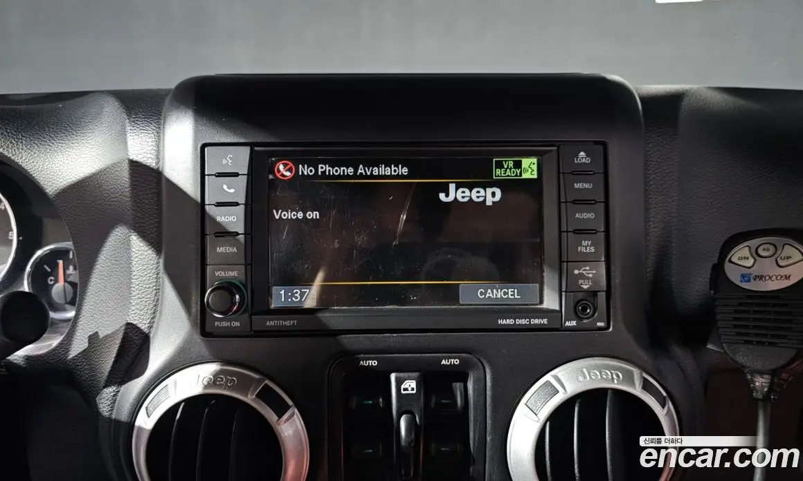 Jeep Wrangler 2014 2.8 автомат (гидро), фото 16 Jeep Wrangler 2014 2.8 автомат (гидро), фото 16