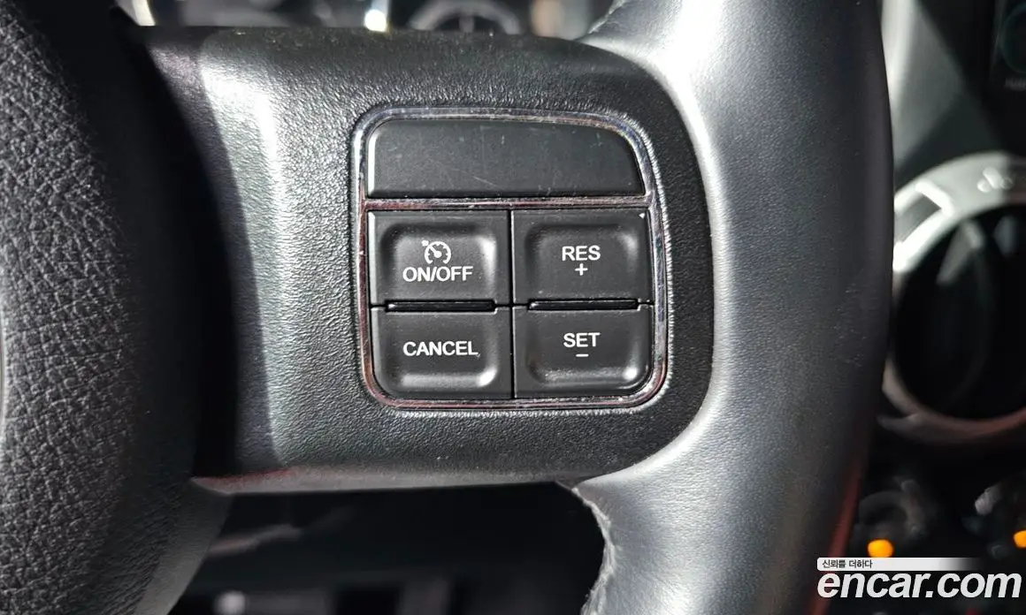 Jeep Wrangler 2014 2.8 автомат (гидро), фото 18 Jeep Wrangler 2014 2.8 автомат (гидро), фото 18