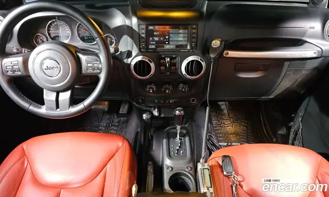 Jeep Wrangler 2014 2.8 автомат (гидро), миниатюра 7 Jeep Wrangler 2014 2.8 автомат (гидро), миниатюра 7