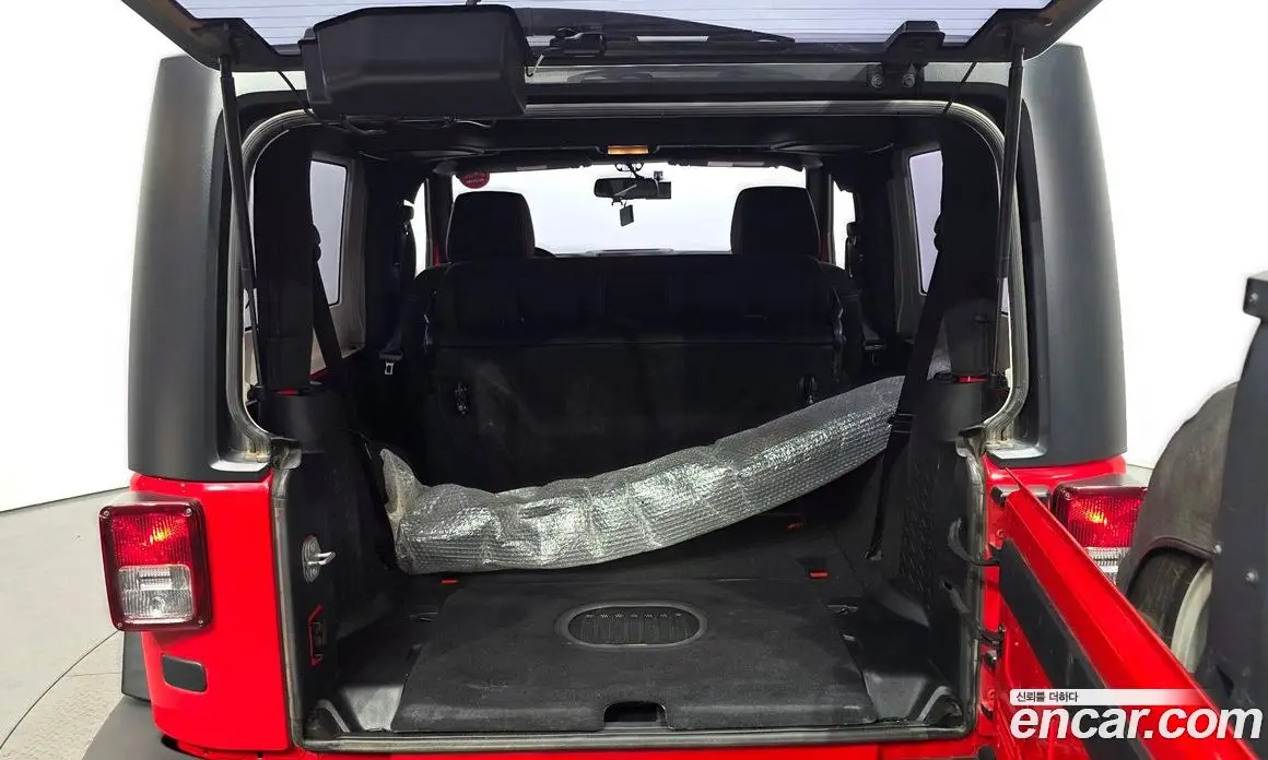Jeep Wrangler 2016 3.6 автомат (гидро), фото 16