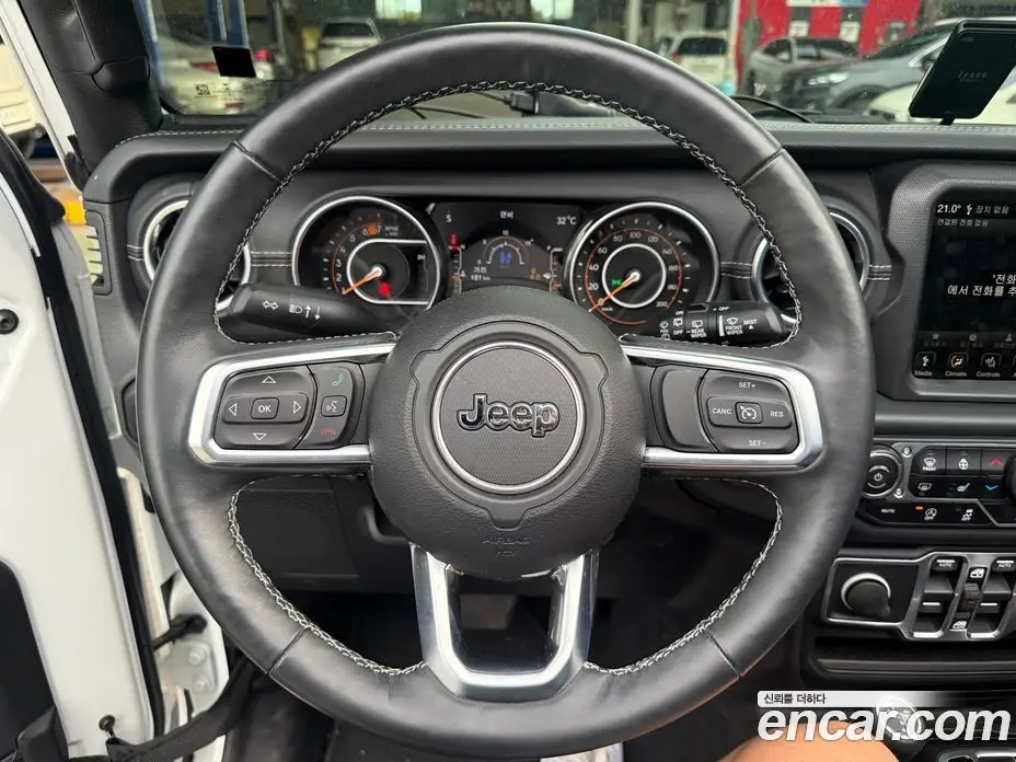 Jeep Wrangler 2018 2.0 автомат (гидро), фото 6