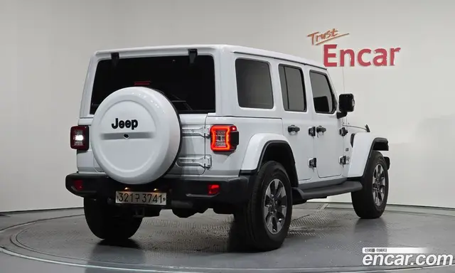 Jeep Wrangler 2019 2.0 автомат (гидро), миниатюра 2