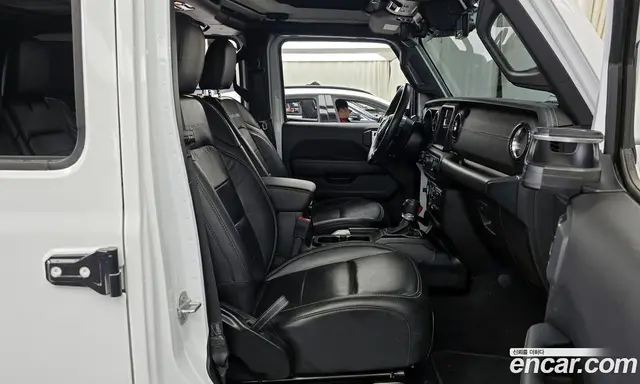 Jeep Wrangler 2019 2.0 автомат (гидро), миниатюра 11