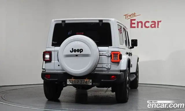 Jeep Wrangler 2019 2.0 автомат (гидро), миниатюра 4