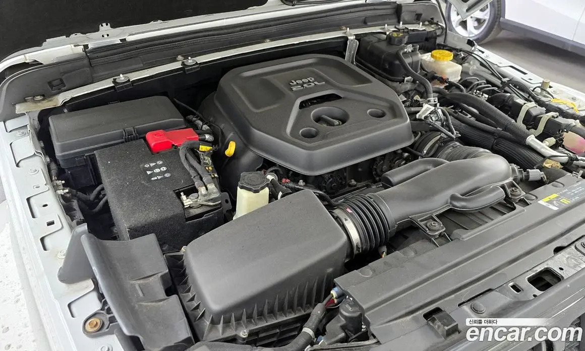 Jeep Wrangler 2019 2.0 автомат (гидро), фото 6