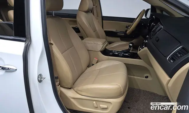 Kia Carnival 2019 3.3 автомат (гидро), миниатюра 9