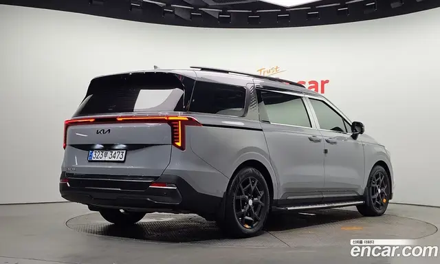 Kia Carnival 2025 3.5 автомат (гидро), миниатюра 2